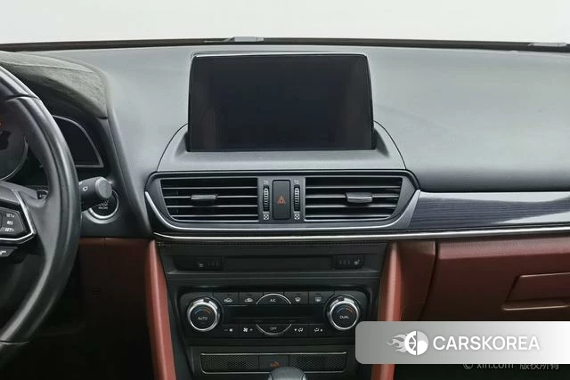 Mazda CX-4 2021 Красный из Китая