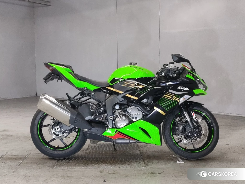 Проданный Kawasaki ZX-6R NINJA 2020 из Японии, фото 2