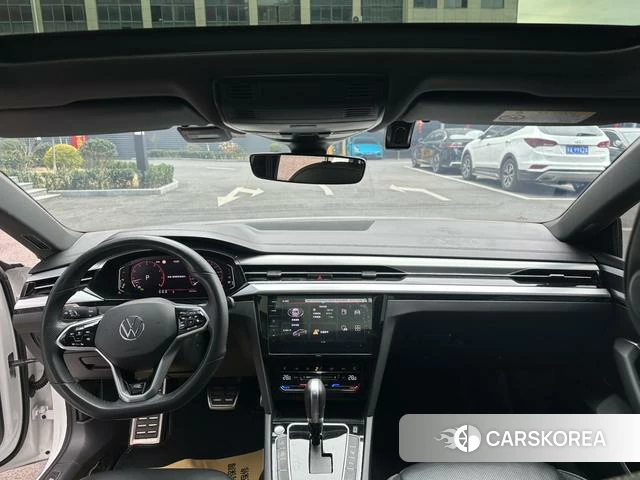Volkswagen CC 2024 Белый из Китая