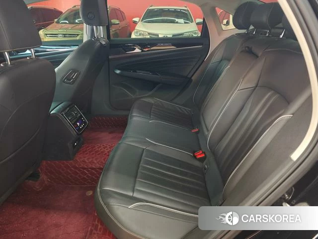Volkswagen Passat 2023 Черный из Китая