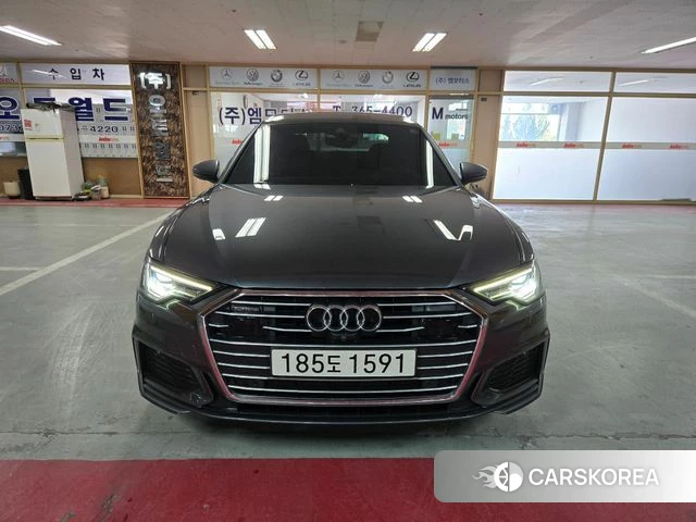 Audi A6 (C8) 2022 Серый из Кореи