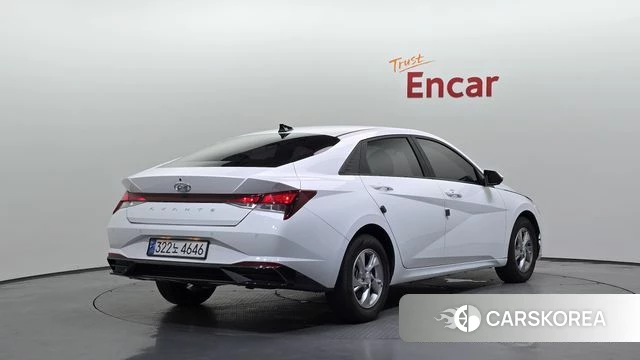 Hyundai Avante (CN7) 2021 Белый из Кореи