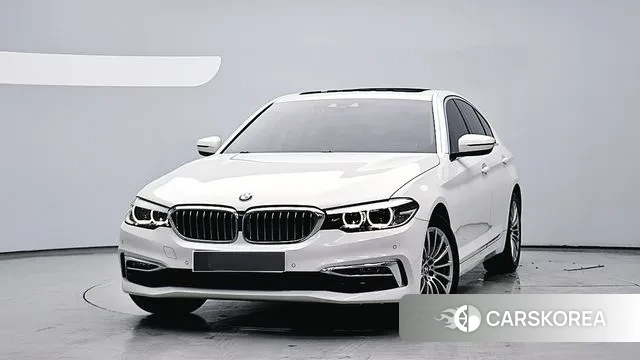 BMW 5 Series (G30) 2019 Белый из Кореи