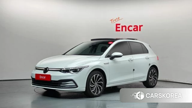 Volkswagen Golf 8th Generation 2022 Белый из Кореи