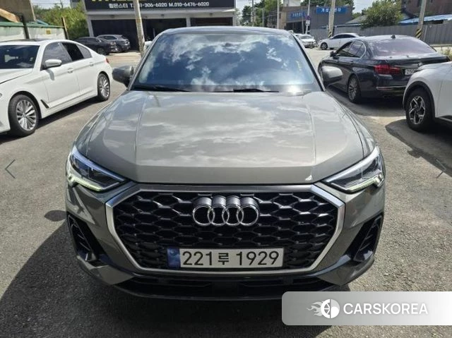 Audi Q3 (F3) 2022 Серебристо-серый из Кореи