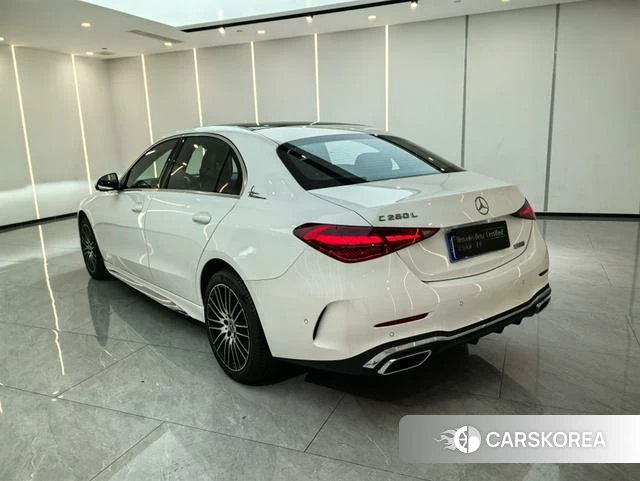 Mercedes-Benz Class C 2025 Белый из Китая
