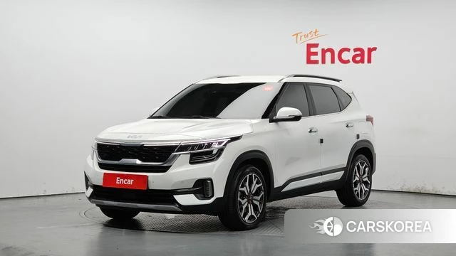 Kia Seltos 2022 Белый из Кореи