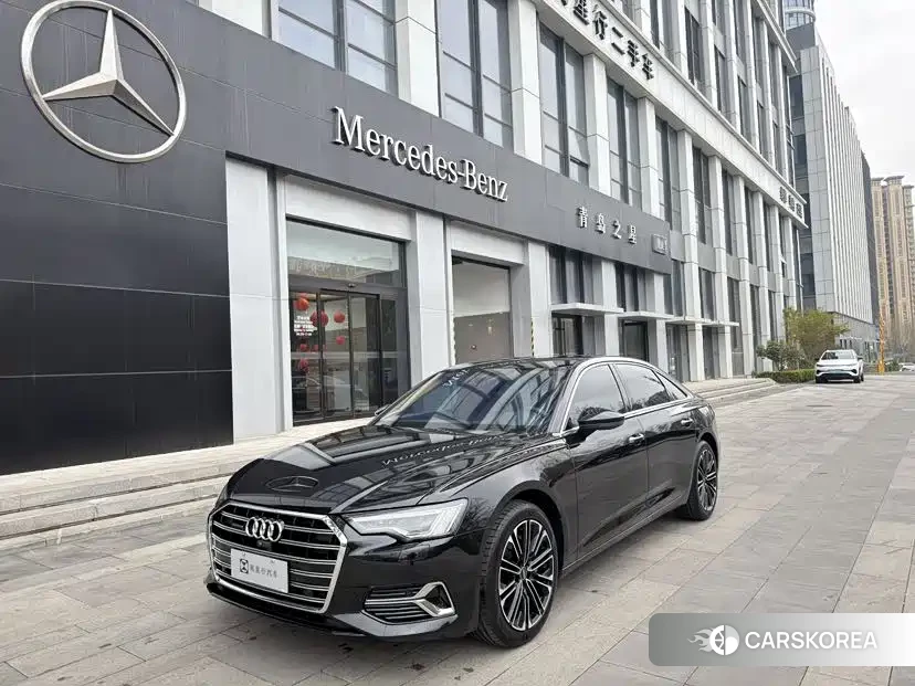 Audi A6L 2024 Черный из Китая