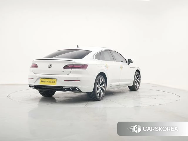 Volkswagen CC 2024 Белый из Китая