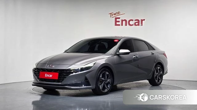 Hyundai Avante (CN7) 2021 Серебристо-серый из Кореи