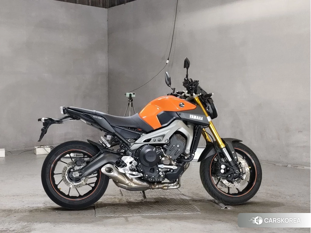Проданный Yamaha MT-09 2014 из Японии, фото 2