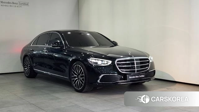 Mercedes-Benz S-Class W223 2025 Темно-зеленый из Кореи