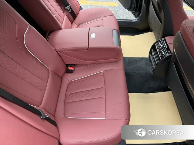 BMW 5 series 2022 Черный из Китая