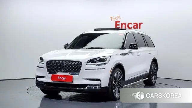 Lincoln Aviator 2nd generation 2021 Белый из Кореи