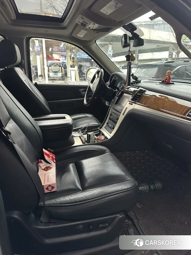 Cadillac Escalade ESCALADE 2019 Белый из Китая