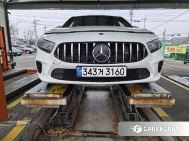 Mercedes-Benz A-Class W177 2021 Белый из Кореи