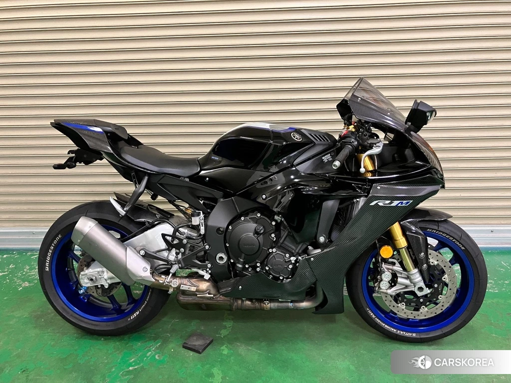 Проданный Yamaha YZF-R1M 2020 из Японии