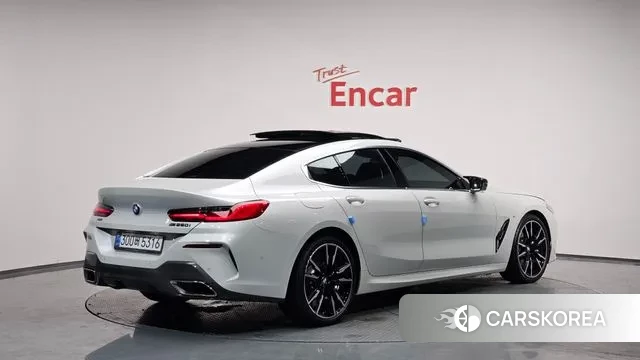 BMW 8 Series (G15) 2024 Белый из Кореи