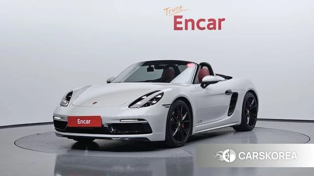 Porsche 718 Boxster 2018 Серебристо-серый из Кореи