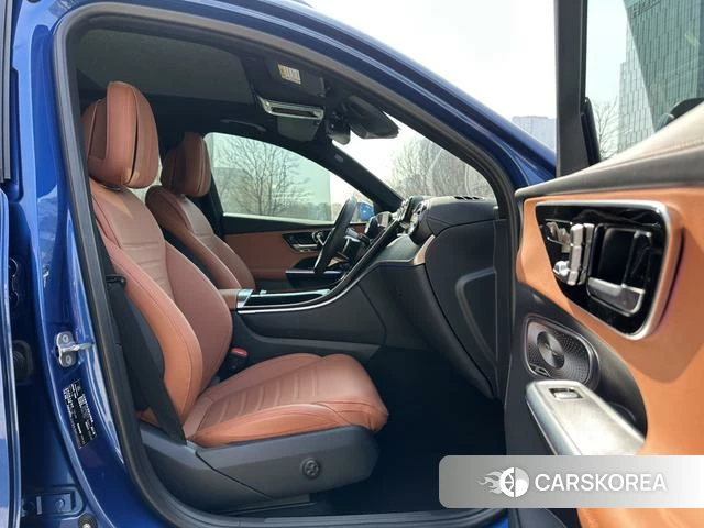 Mercedes-Benz GLC 2023 Синий из Китая