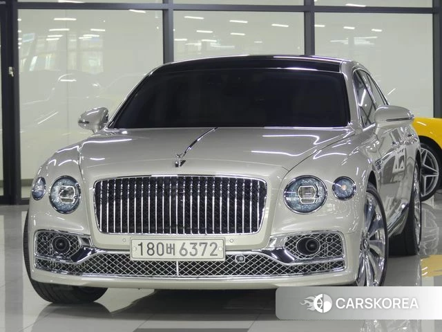 Bentley Flying Spur 3rd Generation 2021 Цвет тростника из Кореи