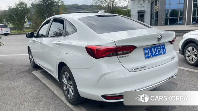 Buick Weilang 2022 Белый из Китая