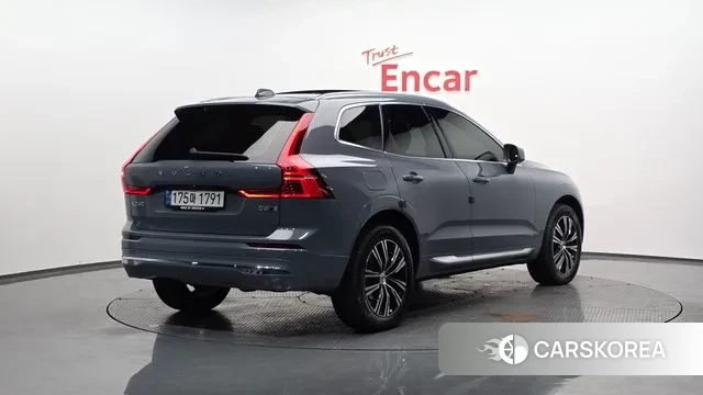 Volvo XC60 second Generation 2022 Небесно-голубой из Кореи