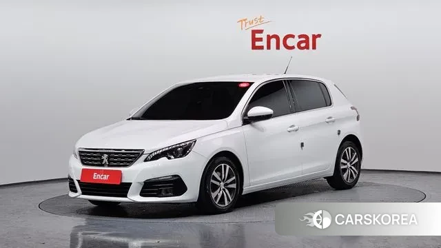Peugeot 308 second generation 2018 Белый из Кореи