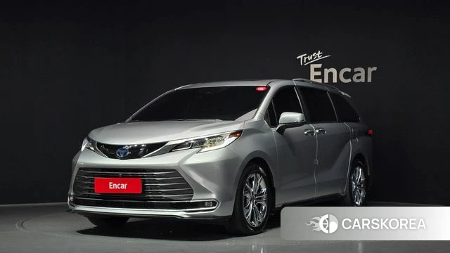 Toyota Sienna 4th Generation 2023 Серебряный из Кореи