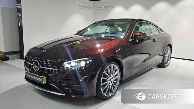 Mercedes-Benz E-Class W213 2023 Фиолетовый из Кореи