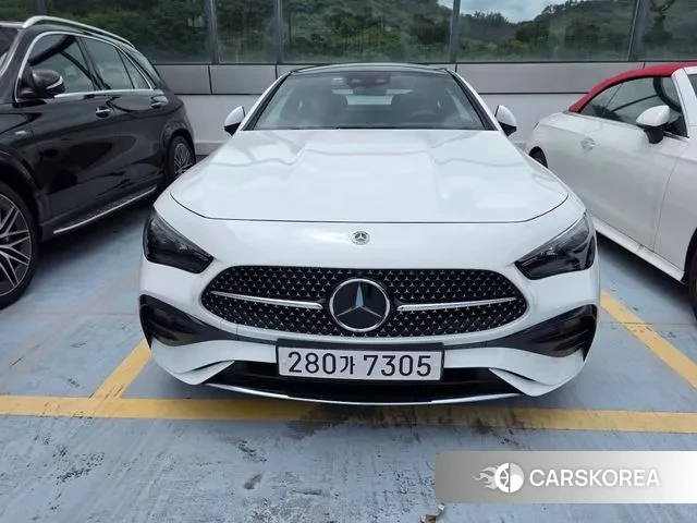 Mercedes-Benz CLE-Class C236 2024 Белый из Кореи