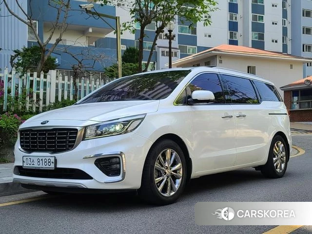 Kia The New Carnival 2018 Белый из Кореи
