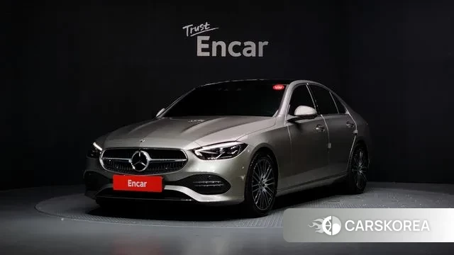 Mercedes-Benz C-Class W206 2024 Песочный из Кореи