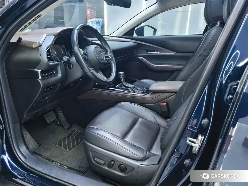 Mazda CX-30 2022 Синий из Китая