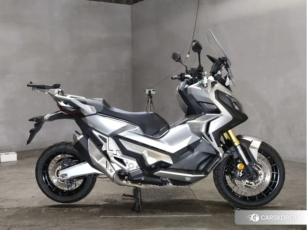 Проданный Honda X-ADV 750 2017 из Японии, фото 2