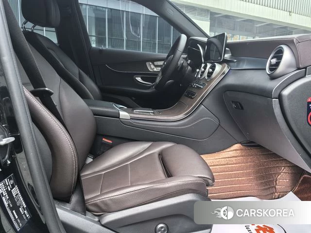Mercedes-Benz GLC 2021 Черный из Китая