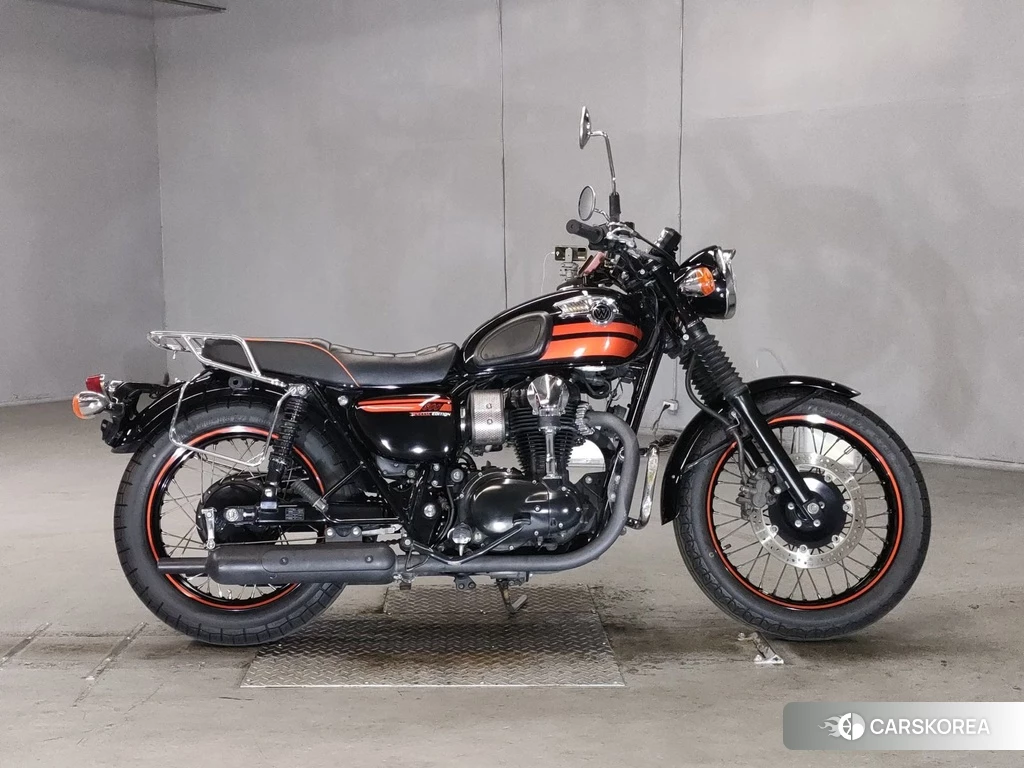Проданный Kawasaki W800 2013 из Японии, фото 2