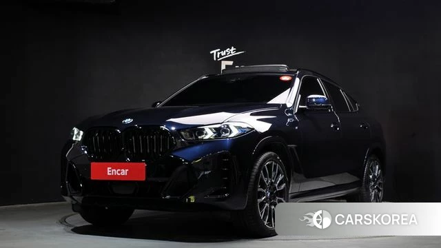 BMW X6 (G06) 2024 Черный из Кореи