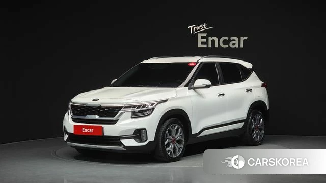 Kia Seltos 2021 Белый из Кореи