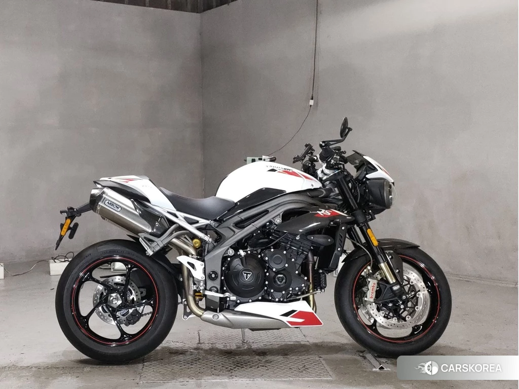 Проданный Triumph SPEED TRIPLE RS 2020 из Японии, фото 2
