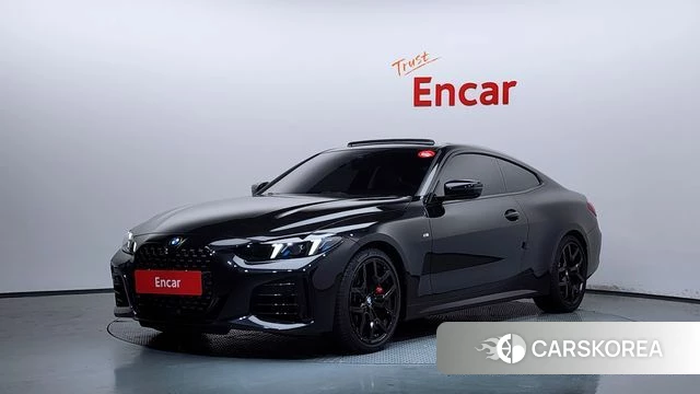 BMW 4 Series (G22) 2025 Черный из Кореи