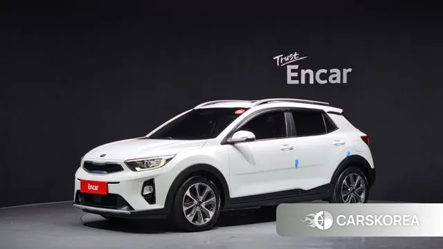 Kia Stonic 2018 Белый из Кореи