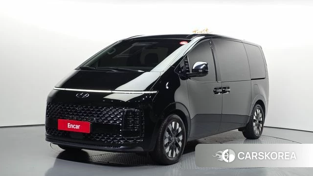 Hyundai Staria 2023 Черный из Кореи