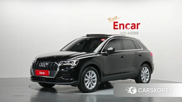 Audi Q3 (F3) 2023 Черный из Кореи