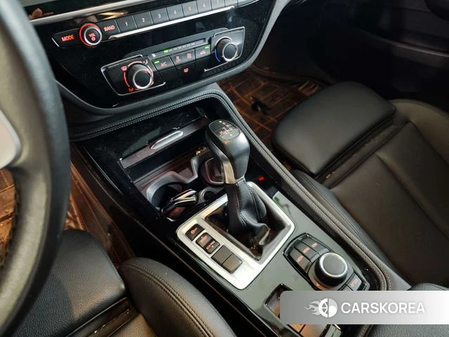 BMW 1 series 2018 Синий из Китая