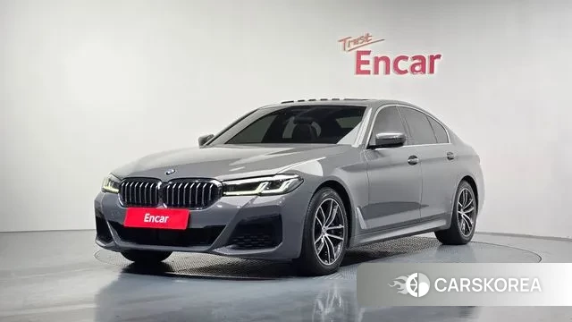 BMW 5 Series (G30) 2021 Серебристо-серый из Кореи
