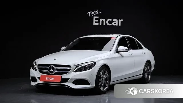 Mercedes-Benz C-Class W205 2018 Белый из Кореи