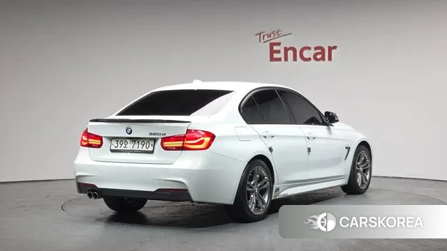 BMW 3 Series (F30) 2018 Белый из Кореи