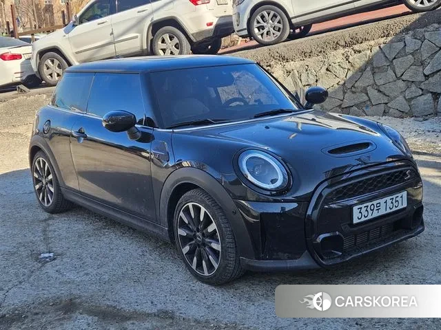 Mini Cooper S 2022 Черный из Кореи