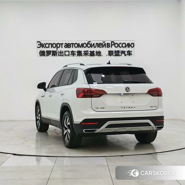 Volkswagen Tanyue 2022 Белый из Китая